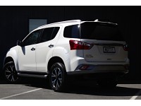 2020 Isuzu MU-X
