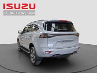 2025 Isuzu MU-X