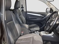 2016 Isuzu MU-X