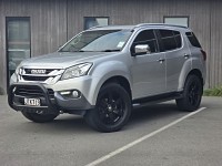 2016 Isuzu MU-X