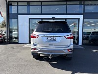 2017 Isuzu MU-X