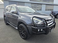 2017 Isuzu MU-X