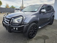 2017 Isuzu MU-X