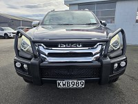 2017 Isuzu MU-X