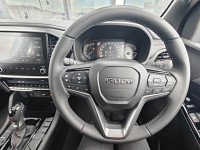 2026 Isuzu MU-X