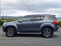 2021 Isuzu MU-X