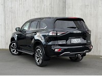 2021 Isuzu MU-X