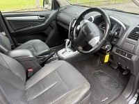 2016 Isuzu MU-X