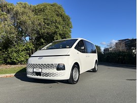 2025 Hyundai Staria