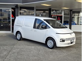 2022 Hyundai Staria