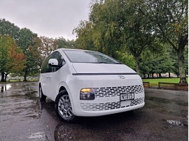 2021 Hyundai Staria