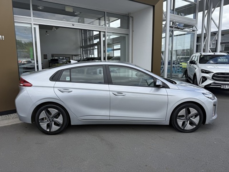 2022 Hyundai IONIQ