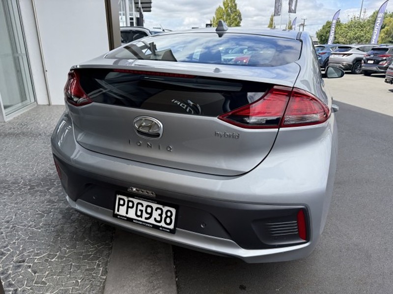 2022 Hyundai IONIQ