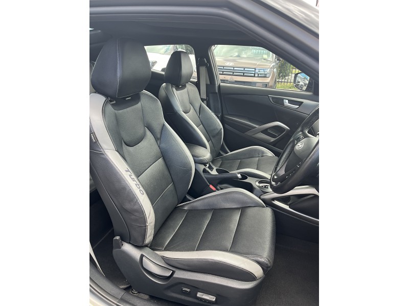 2016 Hyundai Veloster