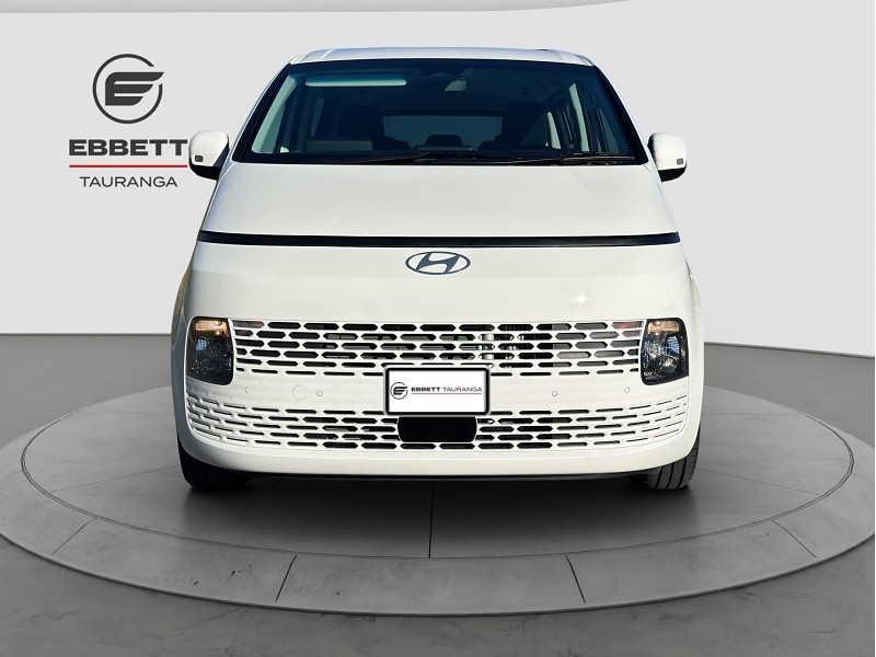 2025 Hyundai Staria