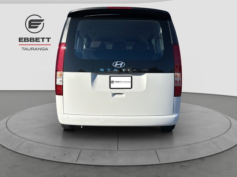 2025 Hyundai Staria