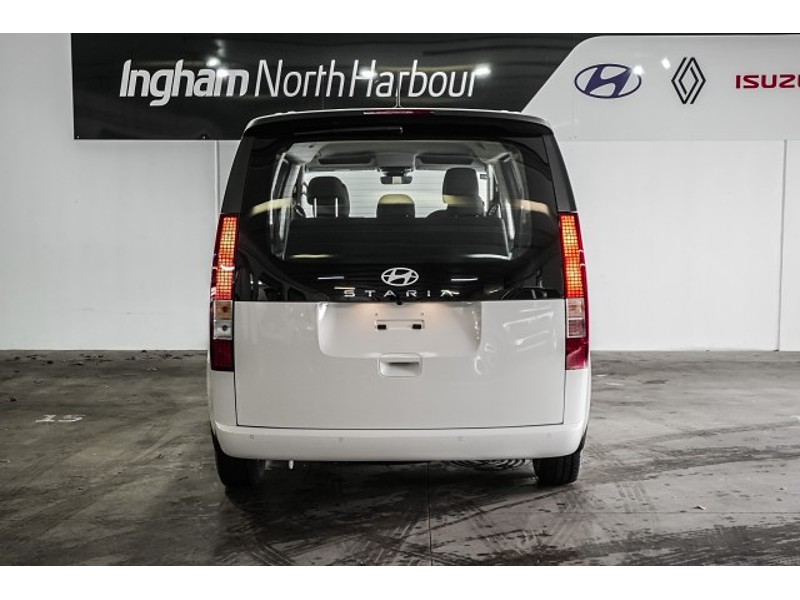 2025 Hyundai Staria Load