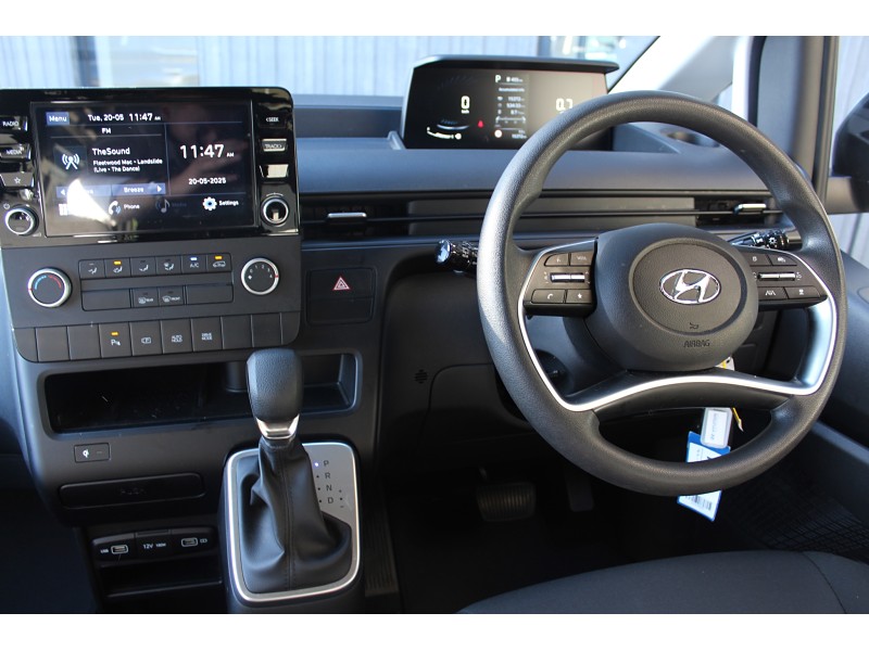 2024 Hyundai Staria