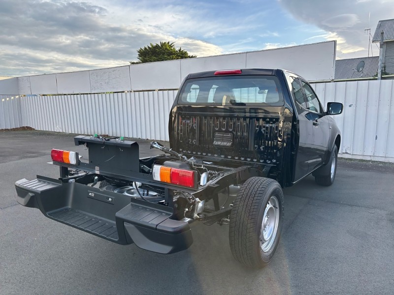 2025 Isuzu D-Max