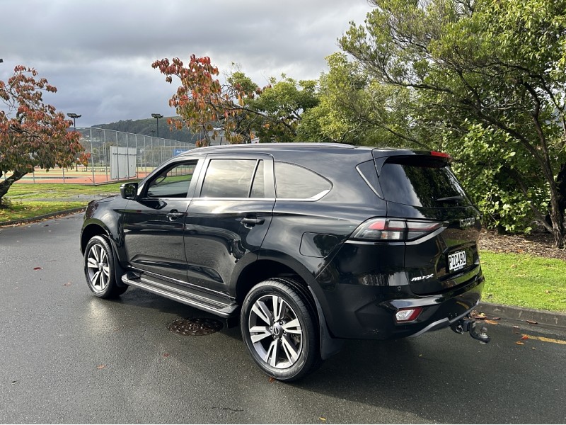 2023 Isuzu MU-X