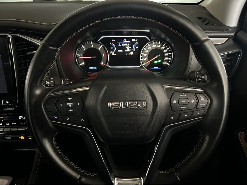 2023 Isuzu MU-X