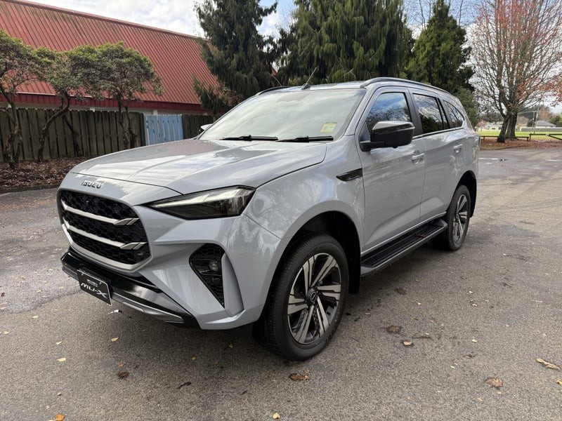 2025 Isuzu MU-X