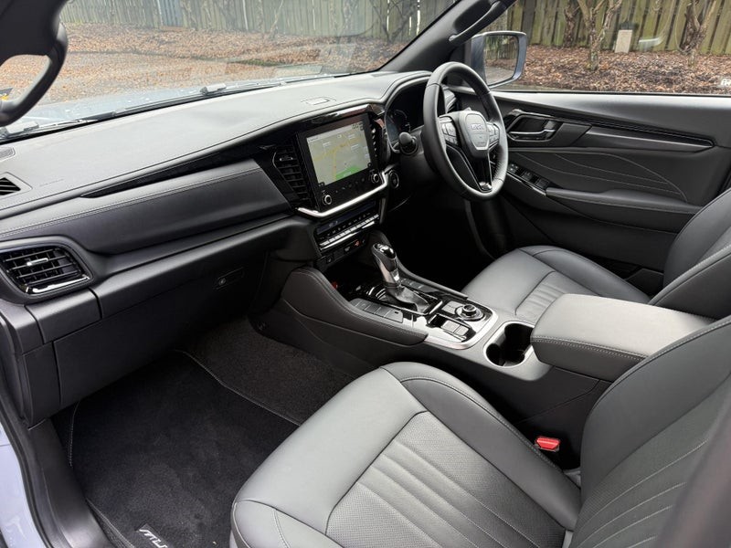 2025 Isuzu MU-X