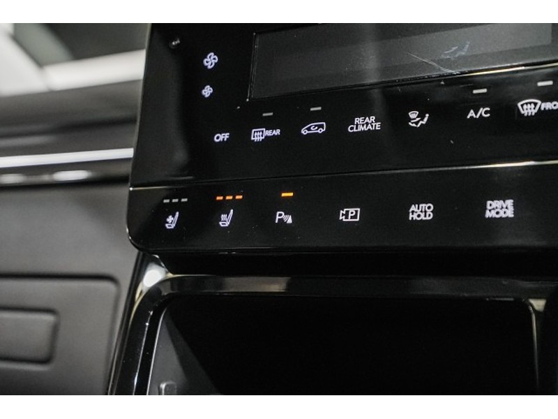 2025 Hyundai Staria