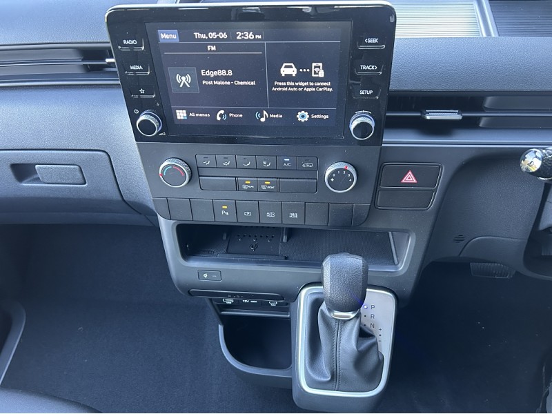 2025 Hyundai Staria