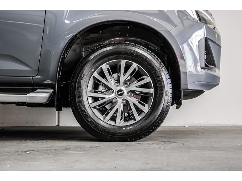 2025 Isuzu D-Max