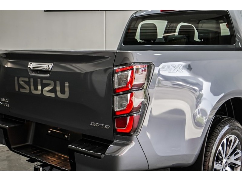2025 Isuzu D-Max
