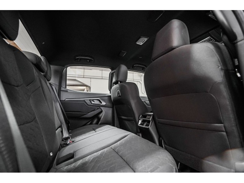 2025 Isuzu D-Max