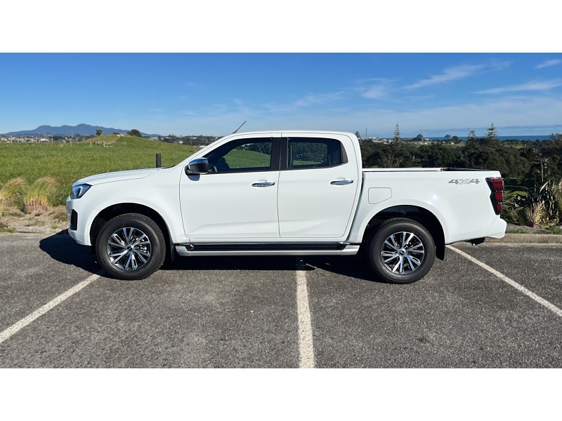 2025 Isuzu D-Max