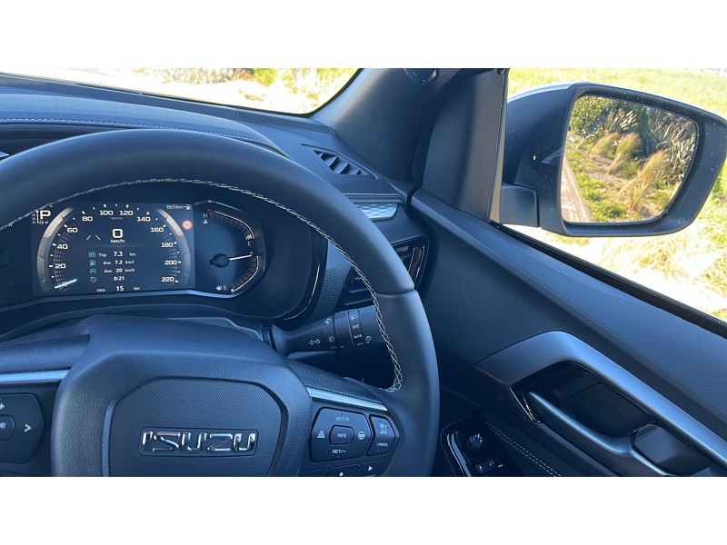 2025 Isuzu D-Max