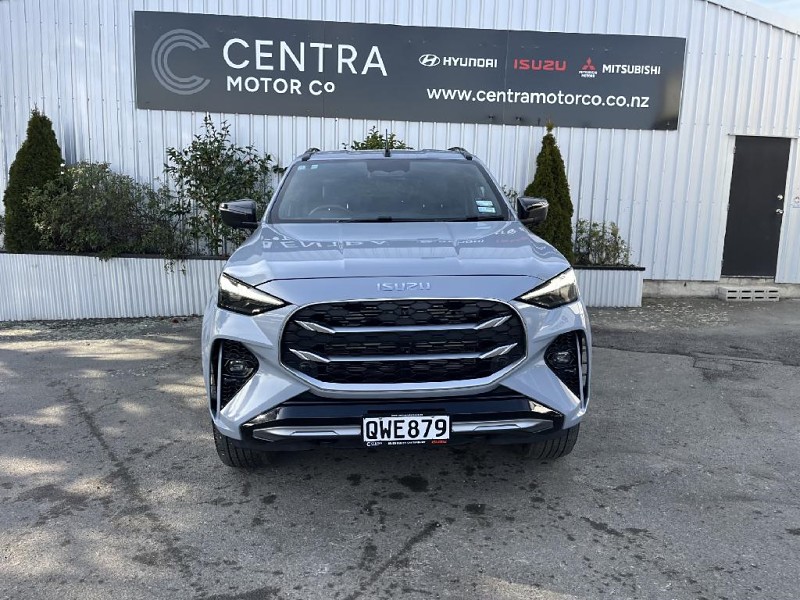 2025 Isuzu MU-X