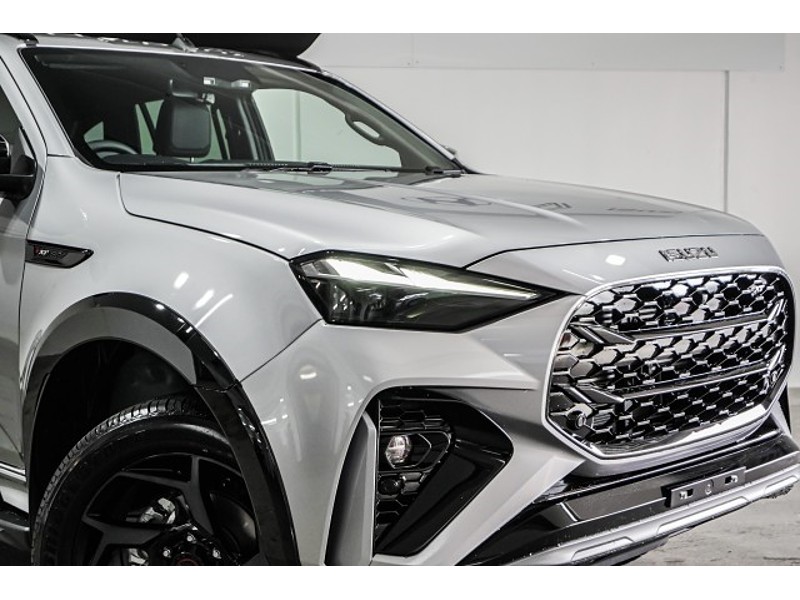 2025 Isuzu MU-X