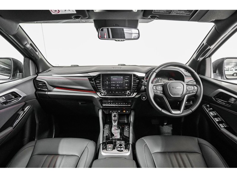 2025 Isuzu MU-X