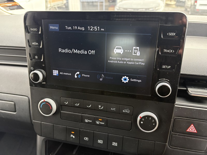 2022 Hyundai Staria
