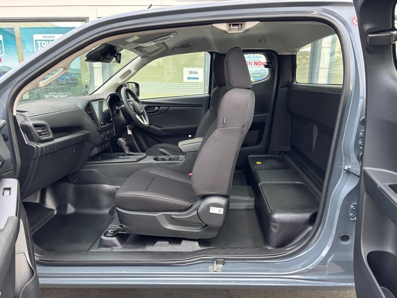 2025 Isuzu D-Max