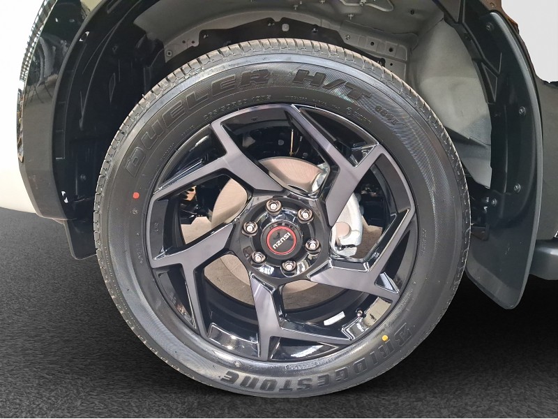 2025 Isuzu MU-X