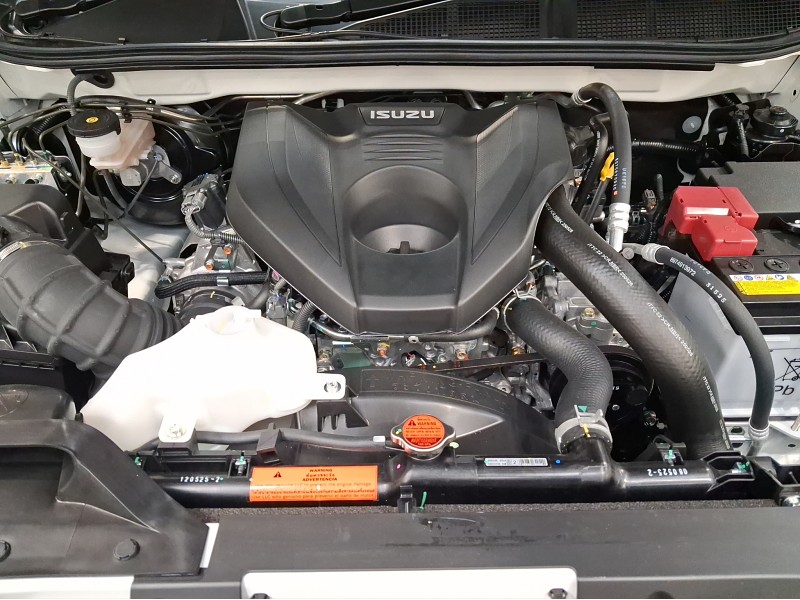 2025 Isuzu MU-X
