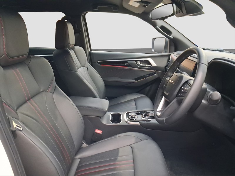 2025 Isuzu MU-X
