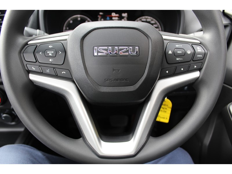 2025 Isuzu D-Max
