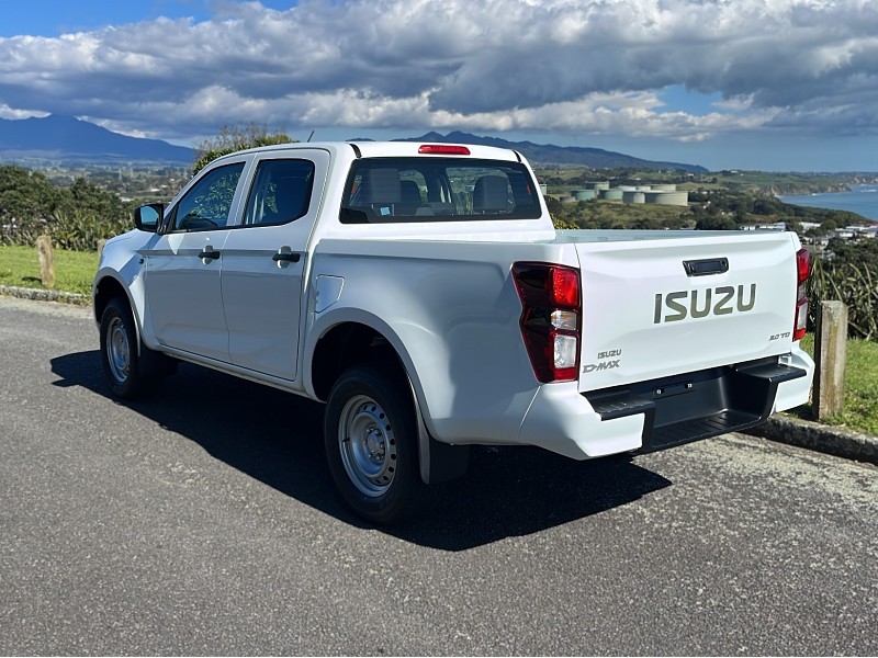 2025 Isuzu D-Max
