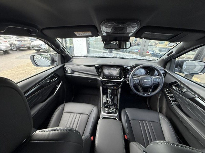 2025 Isuzu MU-X