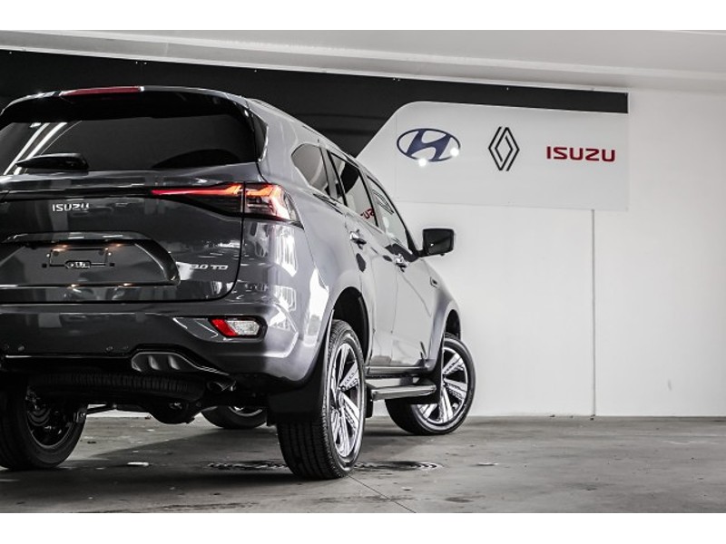 2025 Isuzu MU-X