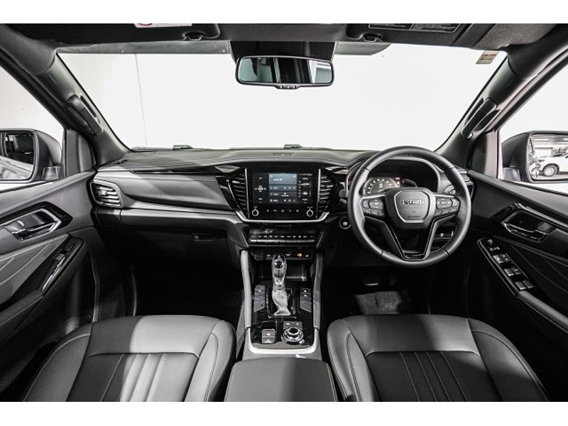 2025 Isuzu MU-X