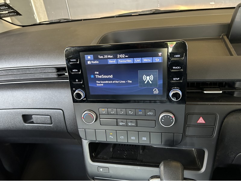2022 Hyundai Staria