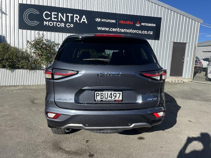 2022 Isuzu MU-X