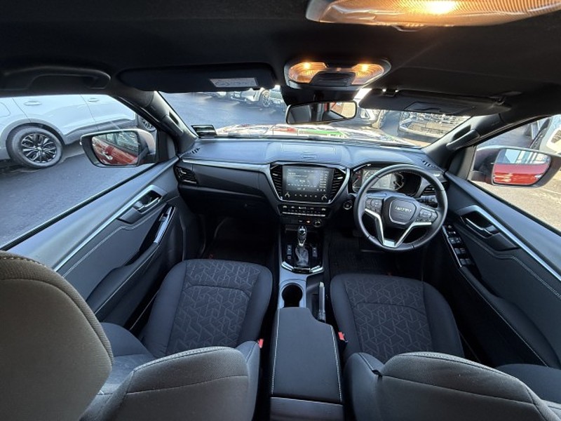 2025 Isuzu D-Max